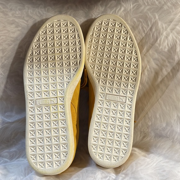 Puma Suede Embroidery Shoes - Picture 5 of 7